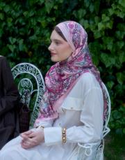 toz pembe elena desenli floş viskon şal