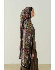 siyah hera desenli floş viskon şal