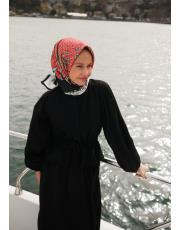 siyah elisa eşarp 2